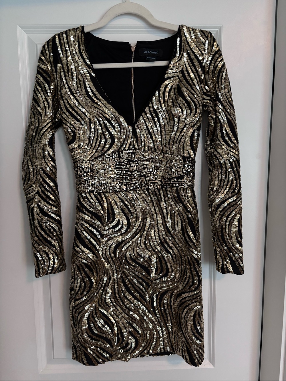 Marciano Black and Gold Sequin Long Sleeve V-Neck Party Dress